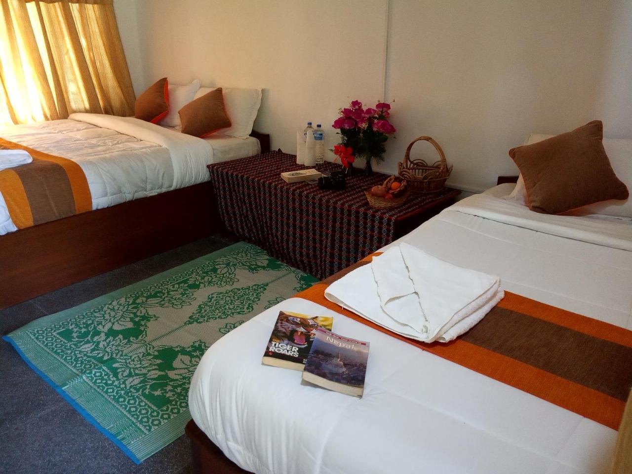Rhino Lodge Bardia Pvt Ltd Bardiya Екстер'єр фото
